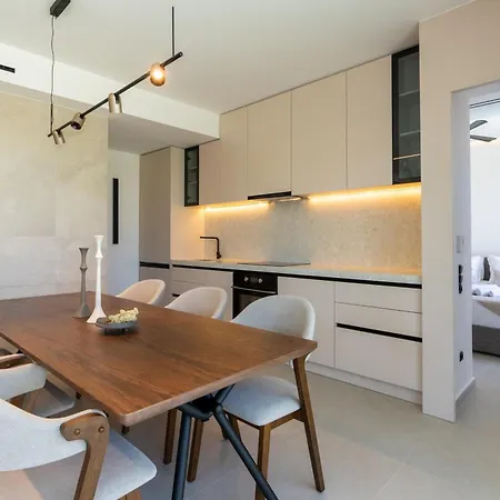 - I Villa Rethymno