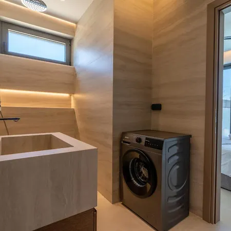 - I Villa Rethymno